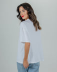 WHITE T-SHIRT OVERSIZED